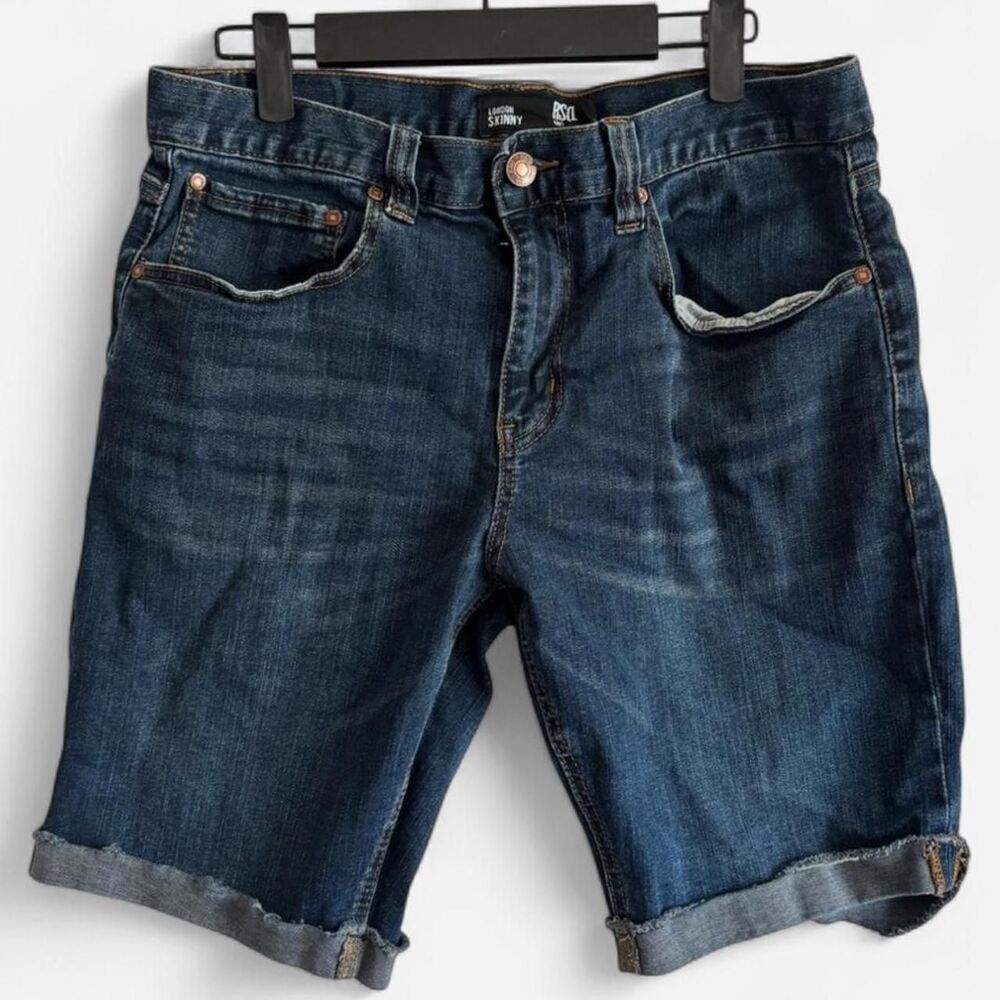 Rsq Men's Blue and Navy Shorts